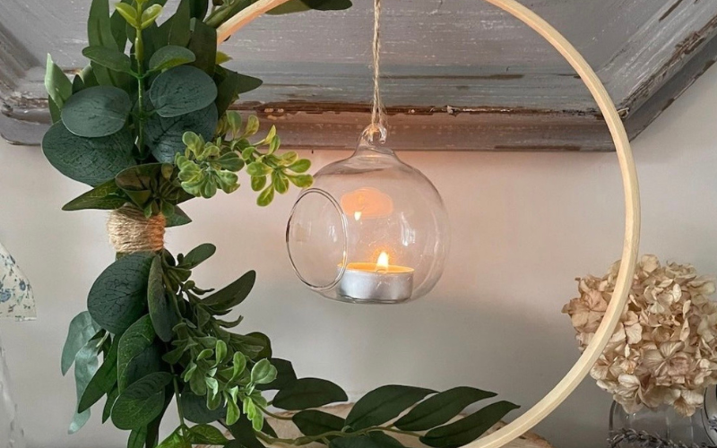 holiday centerpiece sized