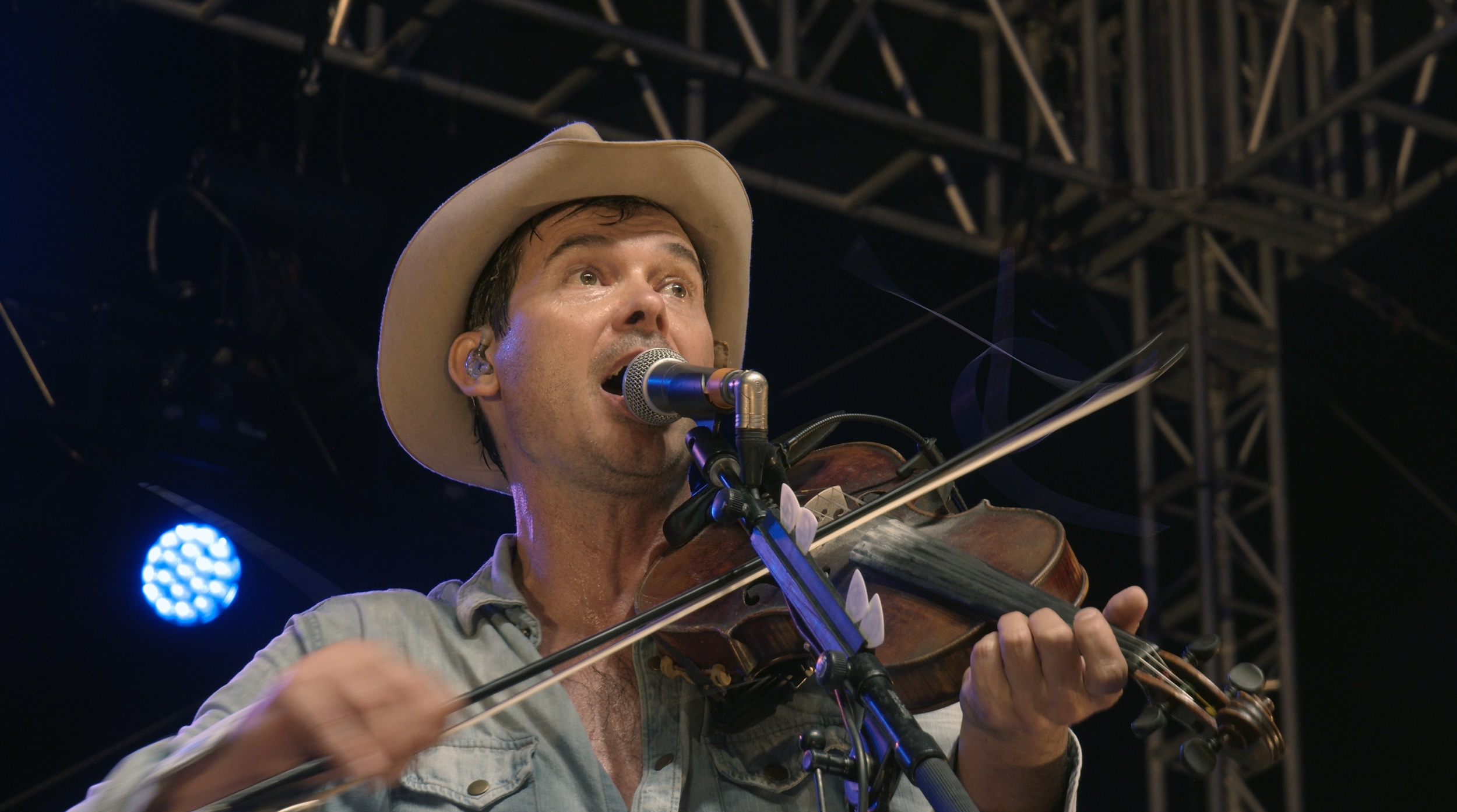LTG+ +Ketch+Secor+at+ROMP+Bluegrass+Fest+Owensboro+KY+2.png